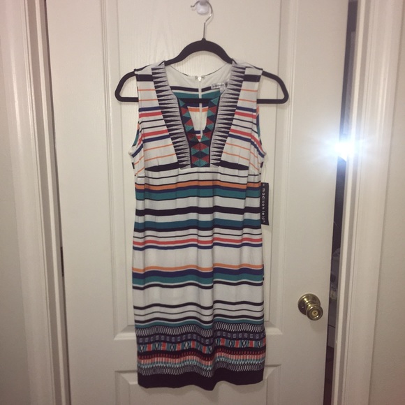 Tribal design shift dress - Picture 1 of 7